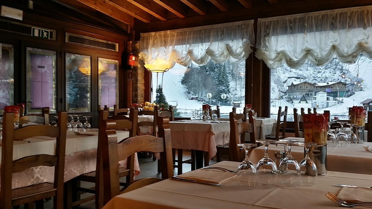 Albergo Diana チェッレート・ラーギ エクステリア 写真